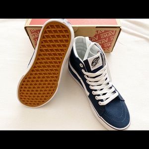 NWT Vans Sk8-Hi